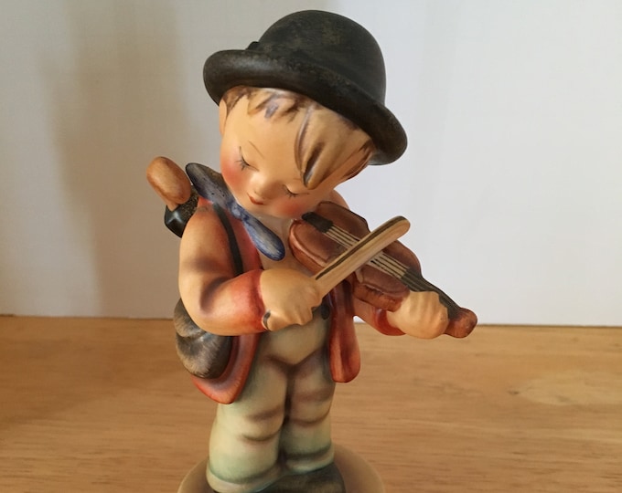 Vintage TMK 2 -  5 1/4" Hummel "Little Fiddler" #4