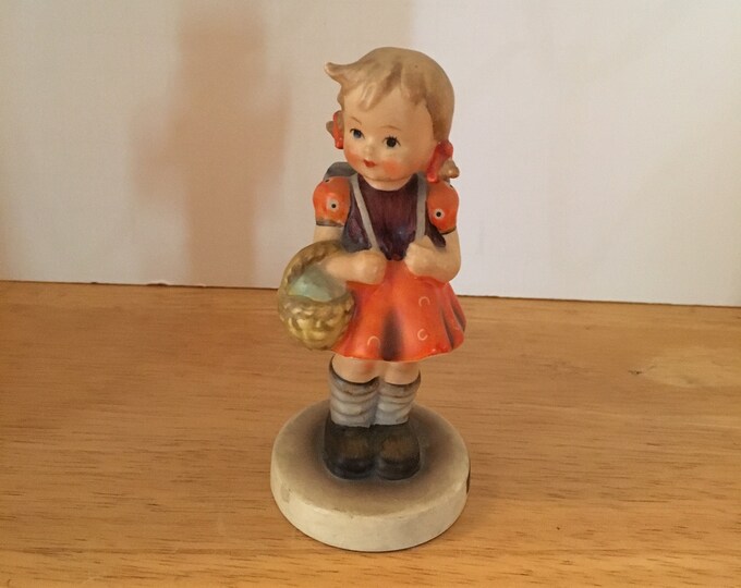 Vintage 4 1/2'" Hummel School Girl #81/2 TMK 3 SS
