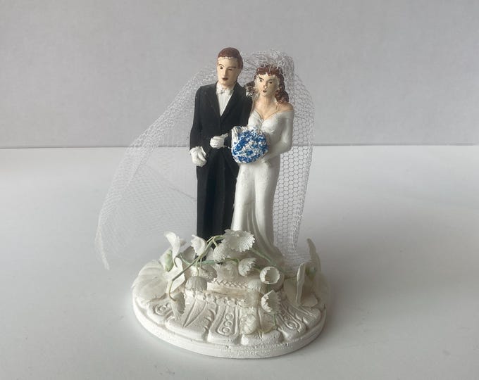 1940s Vintage Bride and Groom Chalkware Wedding Cake Topper with faux flowers