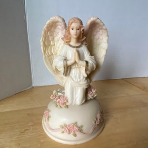 Seraphim Rosalie &quot;Nature&#39;s Delight&quot; Seraphim Classics Angel  #74105 - 1995 by Roman Inc