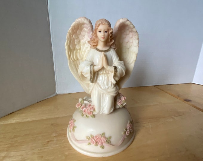 Seraphim Rosalie "Nature's Delight" Seraphim Classics Angel  #74105 - 1995 by Roman Inc