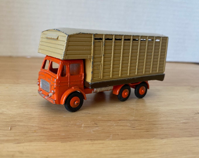 1960s Cattle Truck #220 from Budgie Toys Leyland Hippo-20H9 Laden Weight 20 Ton Made in England