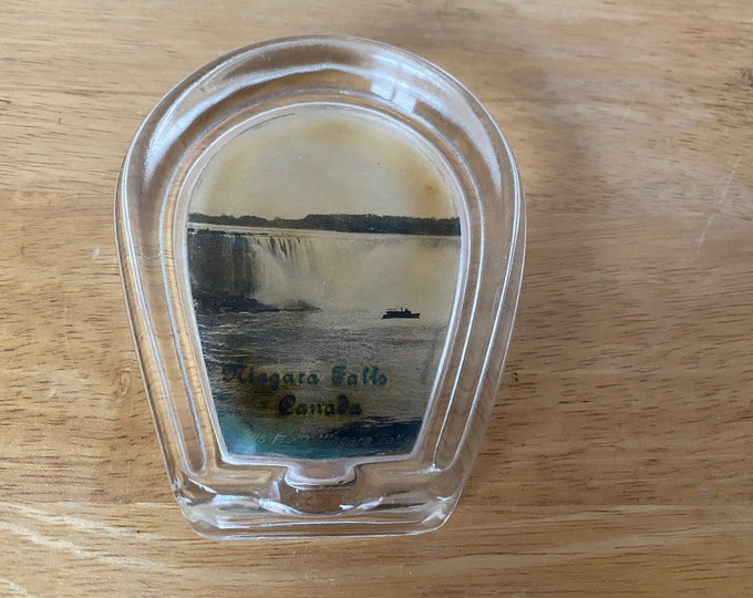 Vintage Ashtray or paperweight horse shoe shaped with sepia toned picture of the Horse Shoe Falls in Canada
