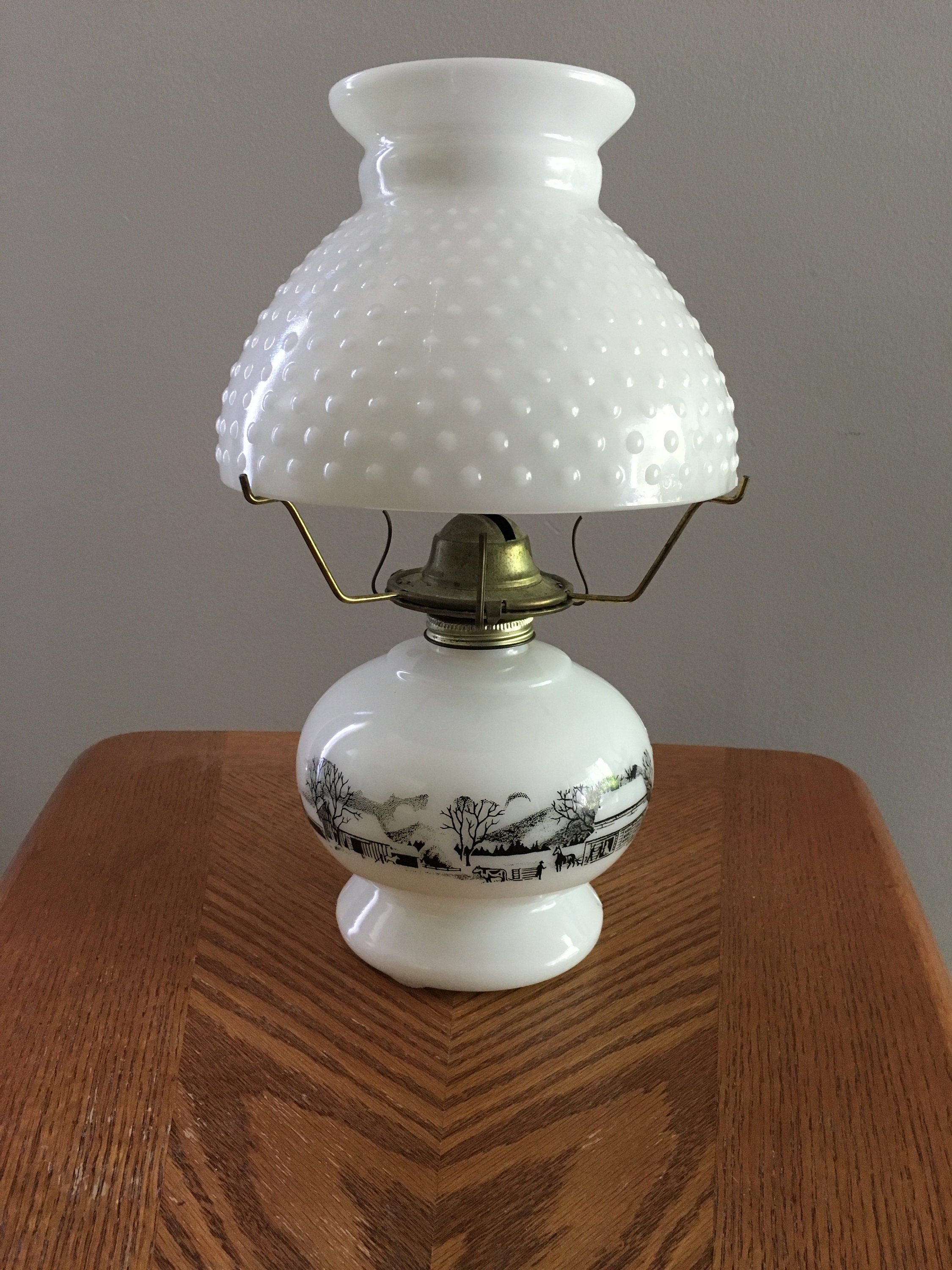 Currier and sale ives oil lamp