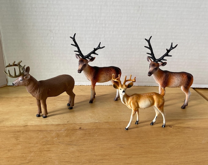 Set of 4 Plastic Reindeer Bucks Stags Deer Figurines