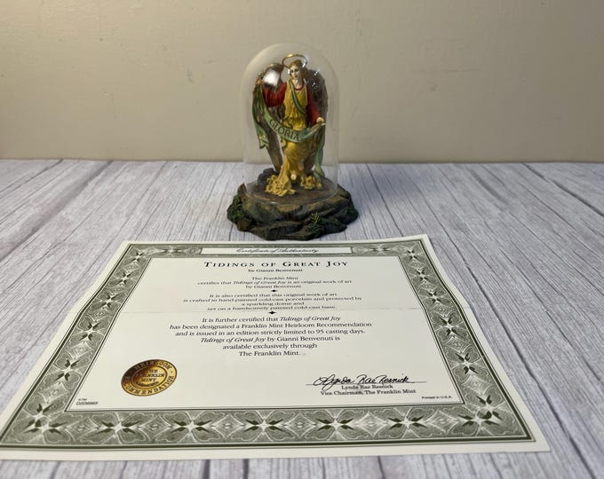 Franklin Mint domed angel "Tidings of Great Joy" by Gianni Benvenuti with COA