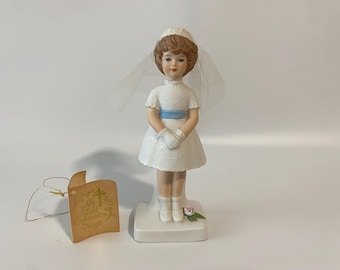 1981 Enesco Porcelain Ceramic First Communion Girl Figurine or Cake Topper with Real Netted Communion Veil and Original Prayer Tag