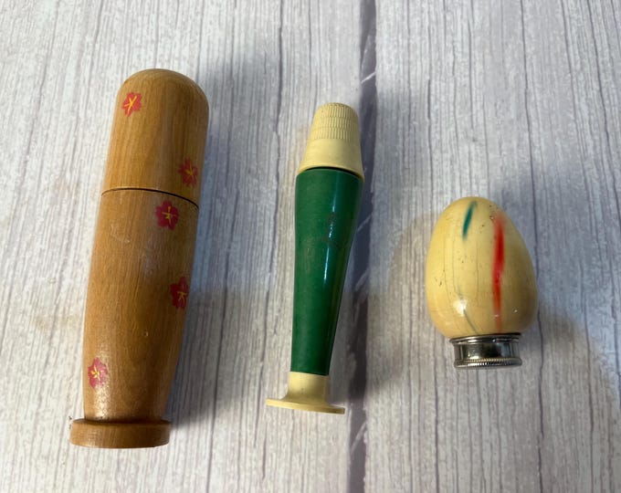Vintage Deco pocket sewing kits