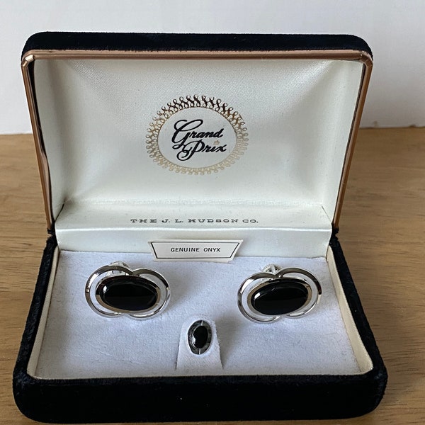 JL Hudson Company Black Onyx Grand Prix Style Vintage  Men's Cufflinks and Tie Tack set in original box