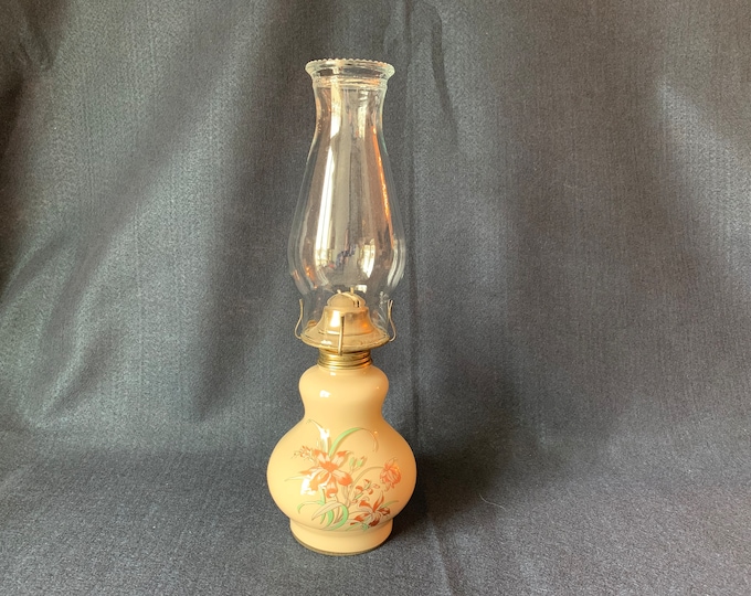 Kaadan painted floral Glass oil lamp with chimney and wick.