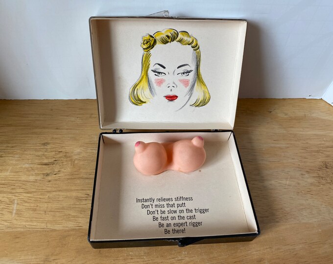 Vintage Adult Novelty, Boob Humor and  Gag "Sportsman's Instant Heat Hand Warmer" case great for hunter, fisherman, golfer, etc