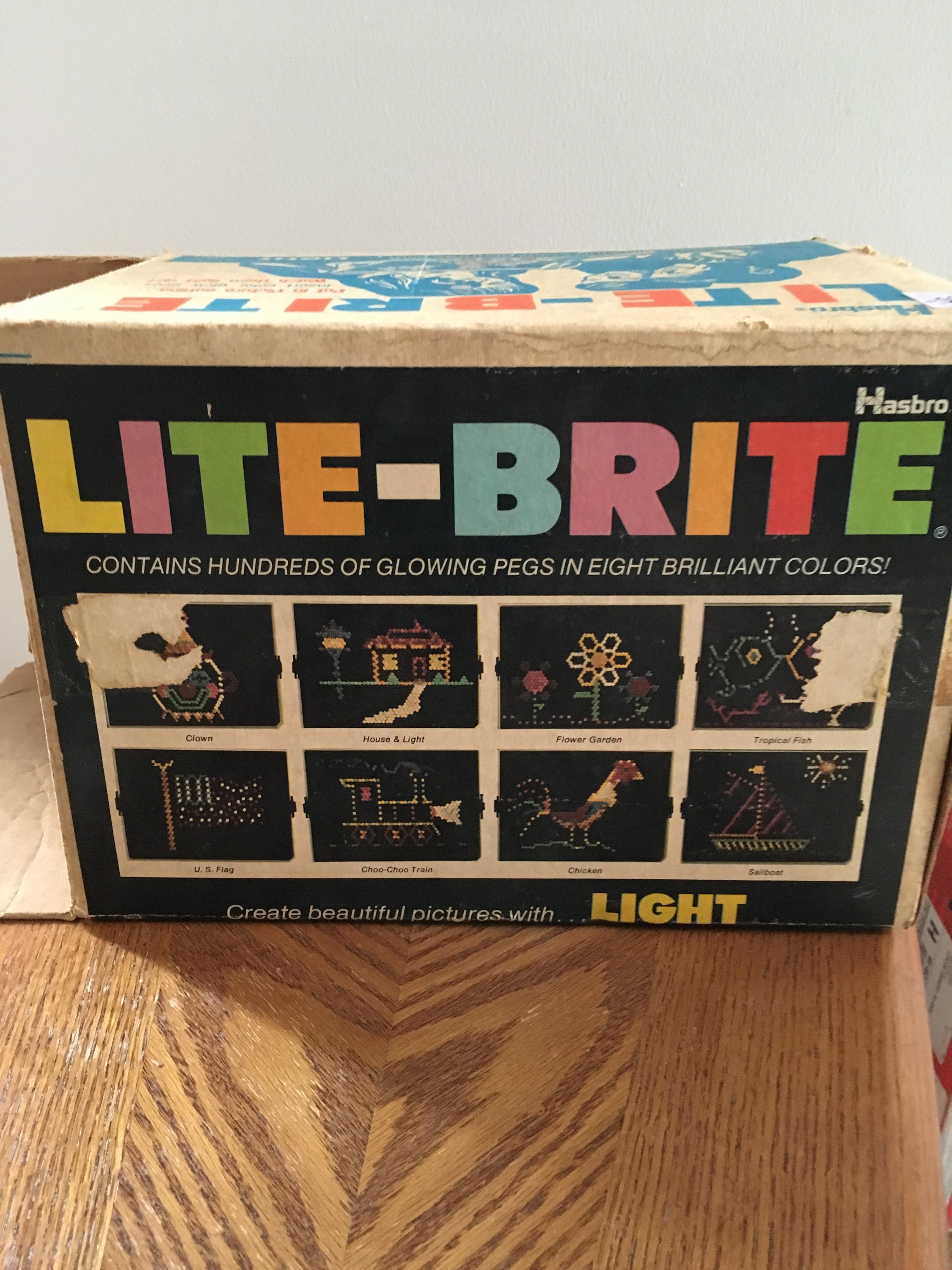 Vintage 1960's Lite Brite with pegs