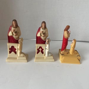 Vintage plastic First Communion for girl with Jesus figurines and Trinket Box