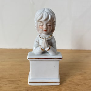 Ceramic First Communion for girl kneeling with gold gilding Vintage by  Lego Japan