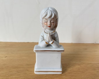 Ceramic First Communion for girl kneeling with gold gilding Vintage by  Lego Japan