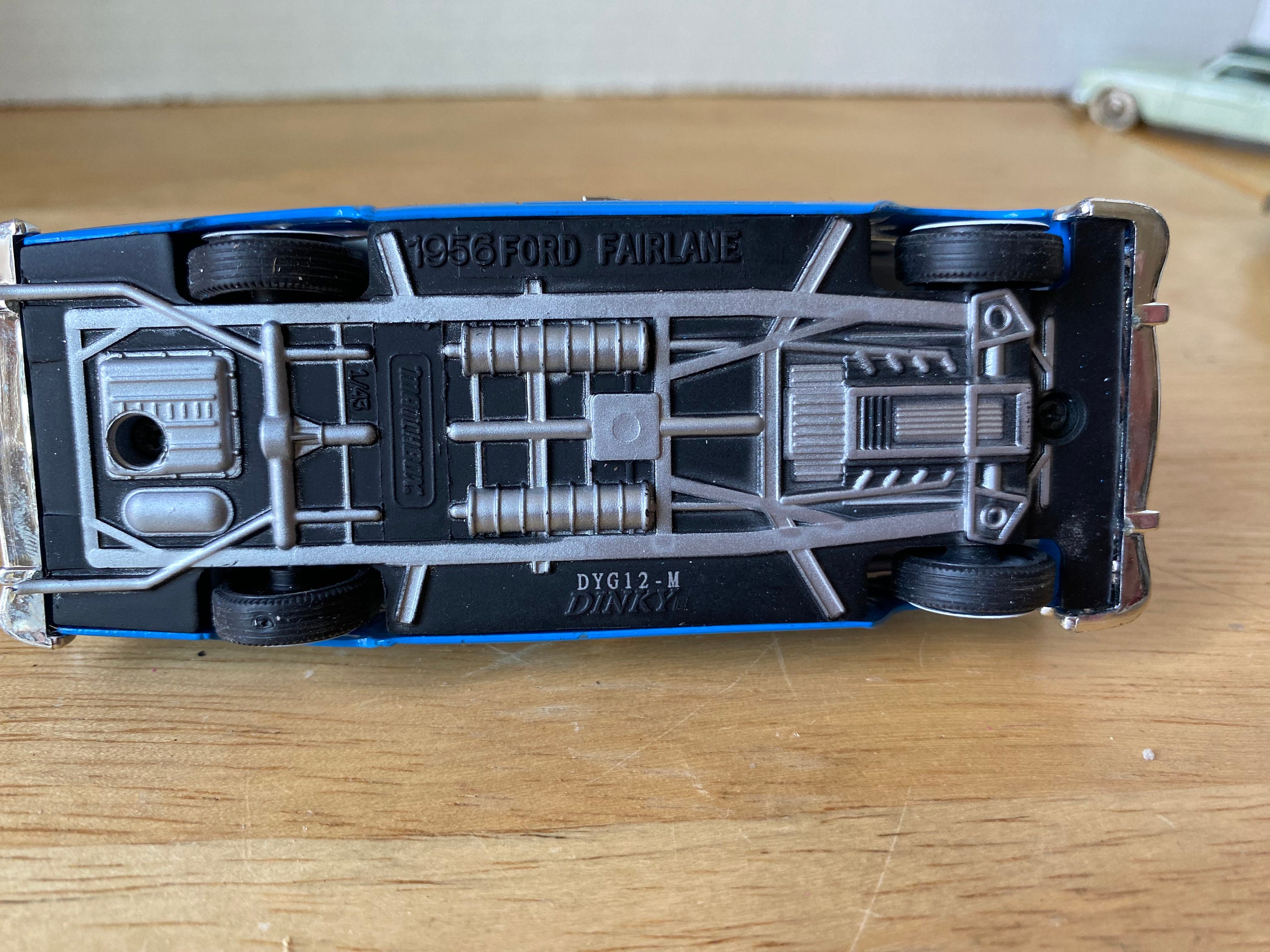 Dinky Matchbox 1956 Ford Fairlane Convertible DYG12-M 1/43