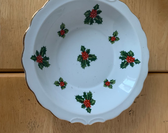 Lefton Mid Century Modern Lefton holly and bowl #7941