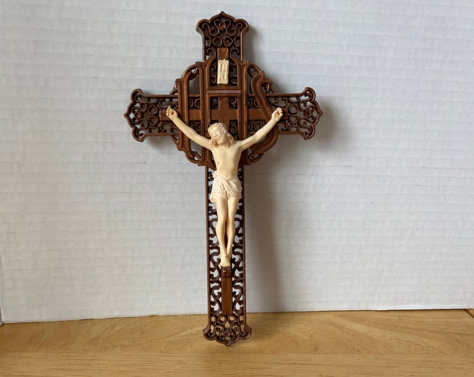 Vintage MCM Plastic Crucifix with ornate filigree