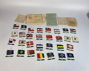 1959 Set of 34 Pristine Tin Litho US States and UN Countries Flags Mail in Promotion from Nabisco Shredded Wheat