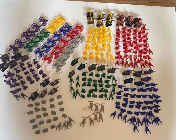 340+ Set of 1" American Civil War Plastic Soldiers, Horses and Cannons in the colors, red, blue, green, yellow, purple, gray and beige