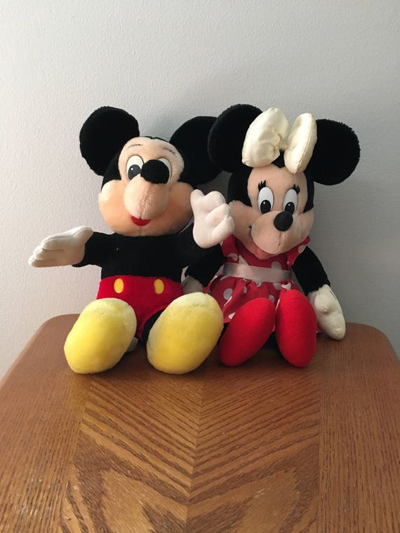 mickey and minnie mouse stuffed animals