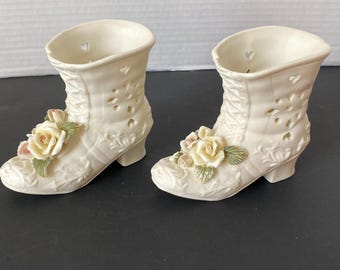 Set of 2 Satin Porcelain Bisque Boot Vase With Floral and Lattice Detail