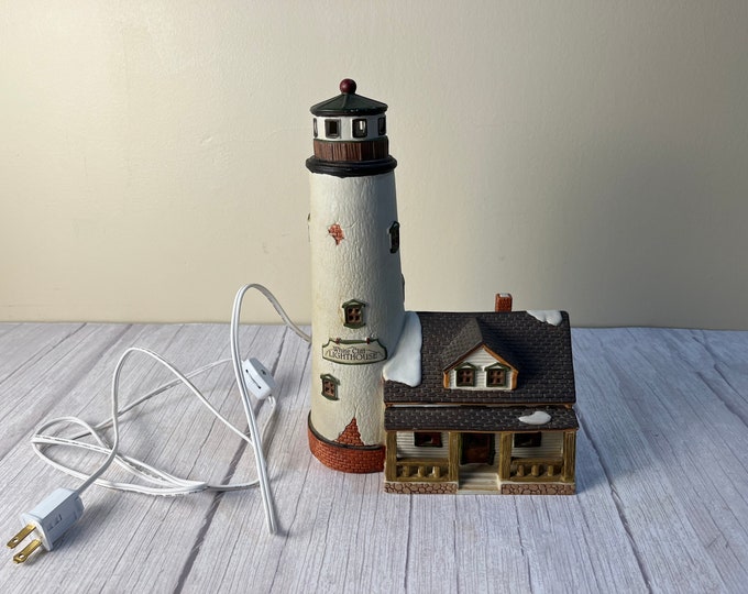 Lighted 1997 Lemax lighted lighthouse
