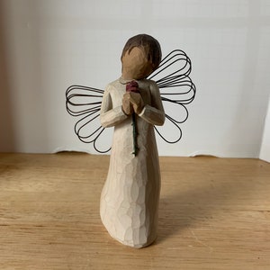 Vintage Willow Tree &quot;Loving Angel&quot; figurine