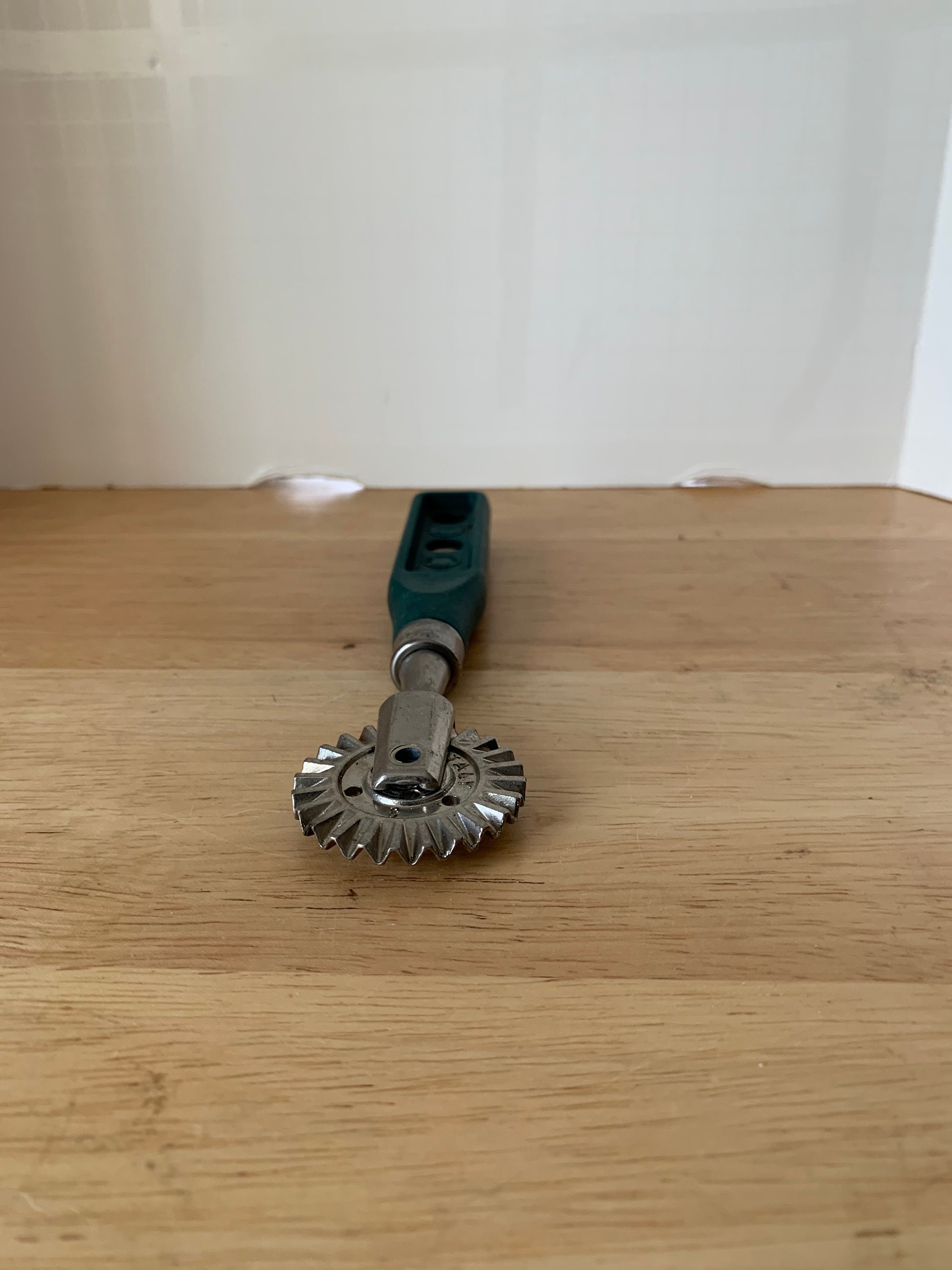 vintage plastic handle ravioli cutter made in Italy
