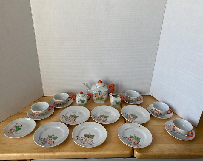 20 Piece Vintage Asian Inspired Floral  Porcelain Mother-of-Pearl Tea Set