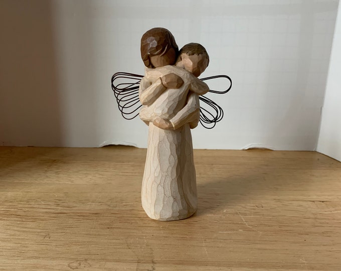 Vintage Willow Tree "Angels Embrace" figurine
