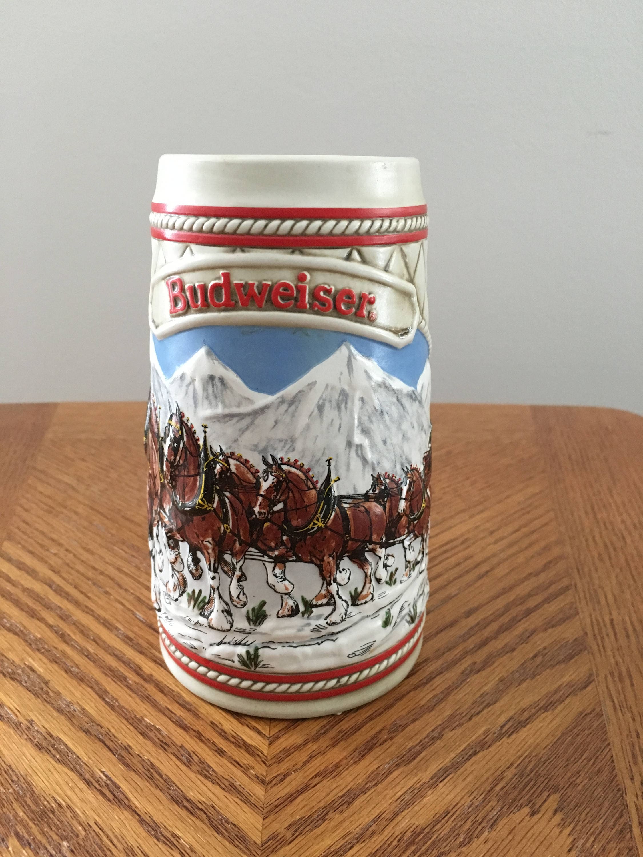 Vintage 1985 Budweiser (CS 63) A Series Snow Capped Mountains beer stein