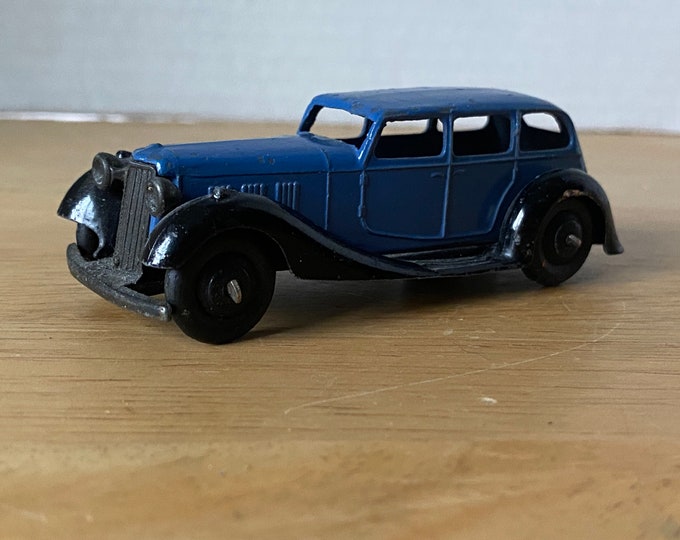 DINKY TOYS 36a Armstrong Siddley Saloon Blue  1:43