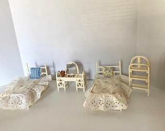 Vintage 14 Piece Dollhouse 1:12 scale White Wicker Wood Bedroom set with 2 Beds, Bedding, Vanity and Shelf Unit & accessories