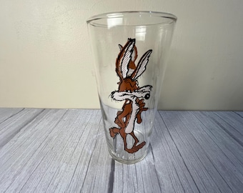 1973 Wile E Coyote Pepsi Warner Brothers Drinking Glass