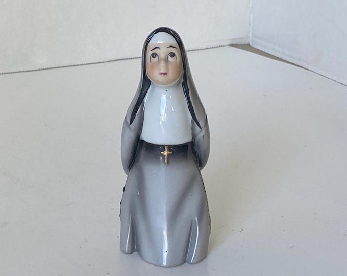 Vintage Lefton Nun (Catcher or Standing Nun) Figurine # K1428 - Part of the 1950s George Z. Lefton 1950s baseball-themed nun set.