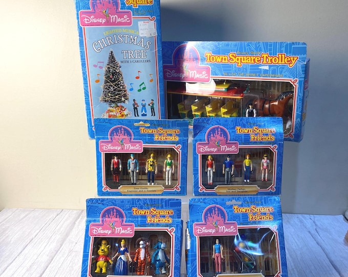 Choice 1988 Disney Town Square NIB figurines