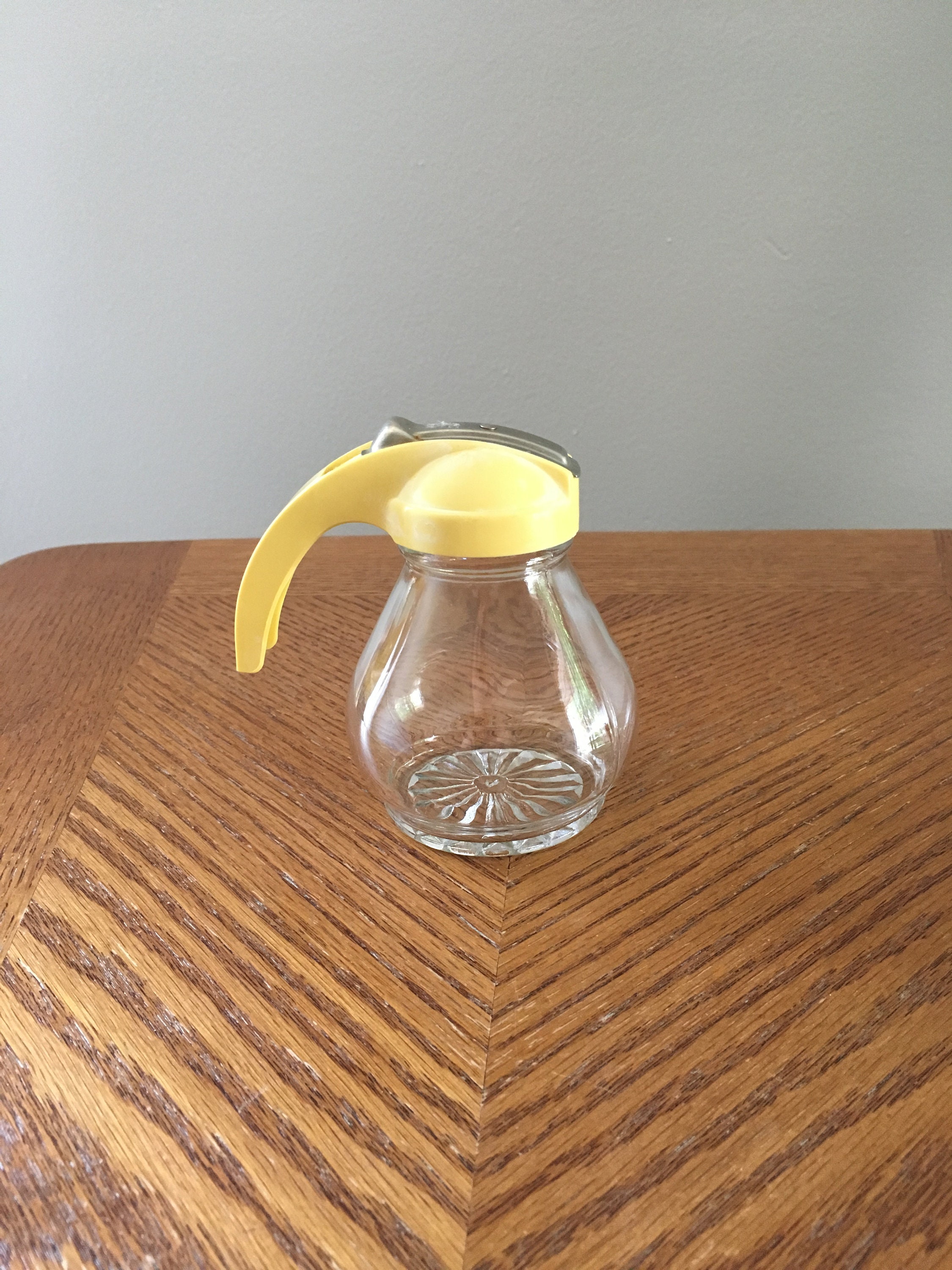 Vintage syrup dispenser