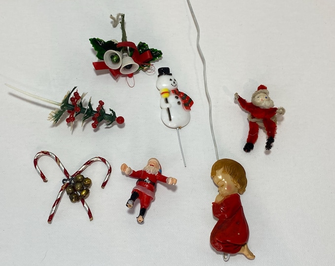Set of 7 Vintage pieces of Small Christmas Picks and Decorations