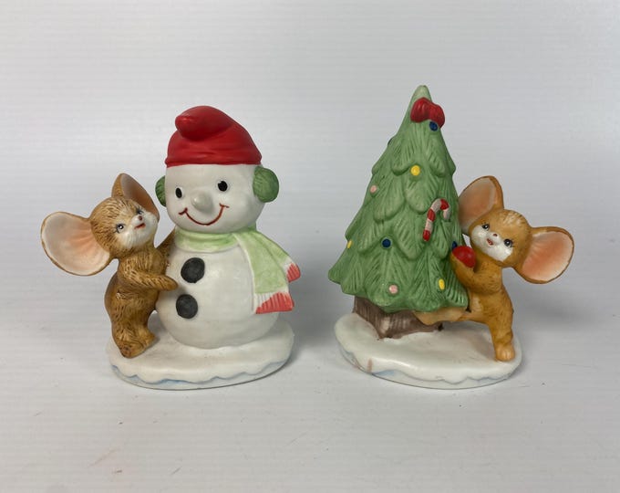Set of 2  Vintage Homco Christmas Bisque Ceramic Mouse with Snowman and Mouse with Tree #8905 In original styrofoam package