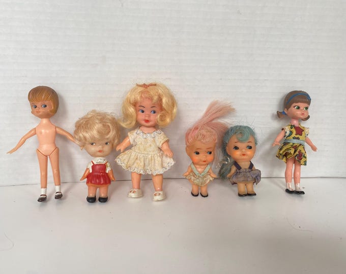 1960S Set of 6 vintage small Plastic play dolls including Marx, Blue Box
