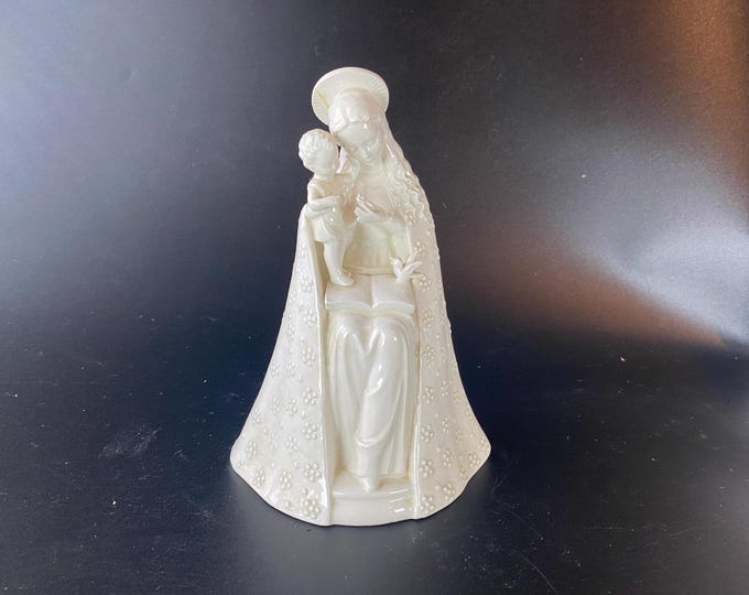 Hummel TMK 2 "Flower Madonna" Figurine- Mary and Baby/Infant Jesus,  #10/1 West Germany in Creamy White Porcelain (1950-1959)