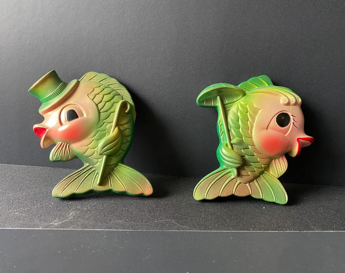 1969 Miller Studio Chalkware Opalescent Anthropomorphic Dapper Fish Mr & Mrs Green Fish Wall Plaques