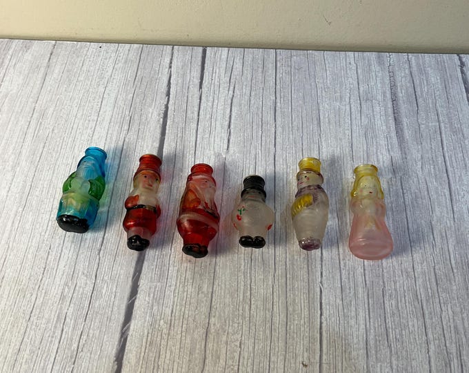 Set of 7 Old World small light bulb covers