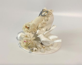 Vintage Wedding Ring Holder topper or pin cushion on White Shoes with 2 Doves, Lace accents and faux flowers