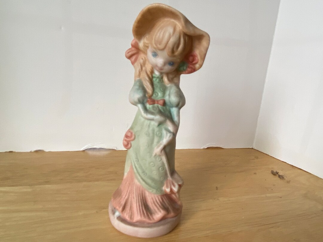 Vintage 60s 70s Big Eyes Statue Ceramic Figurine Mod Prairie Girl