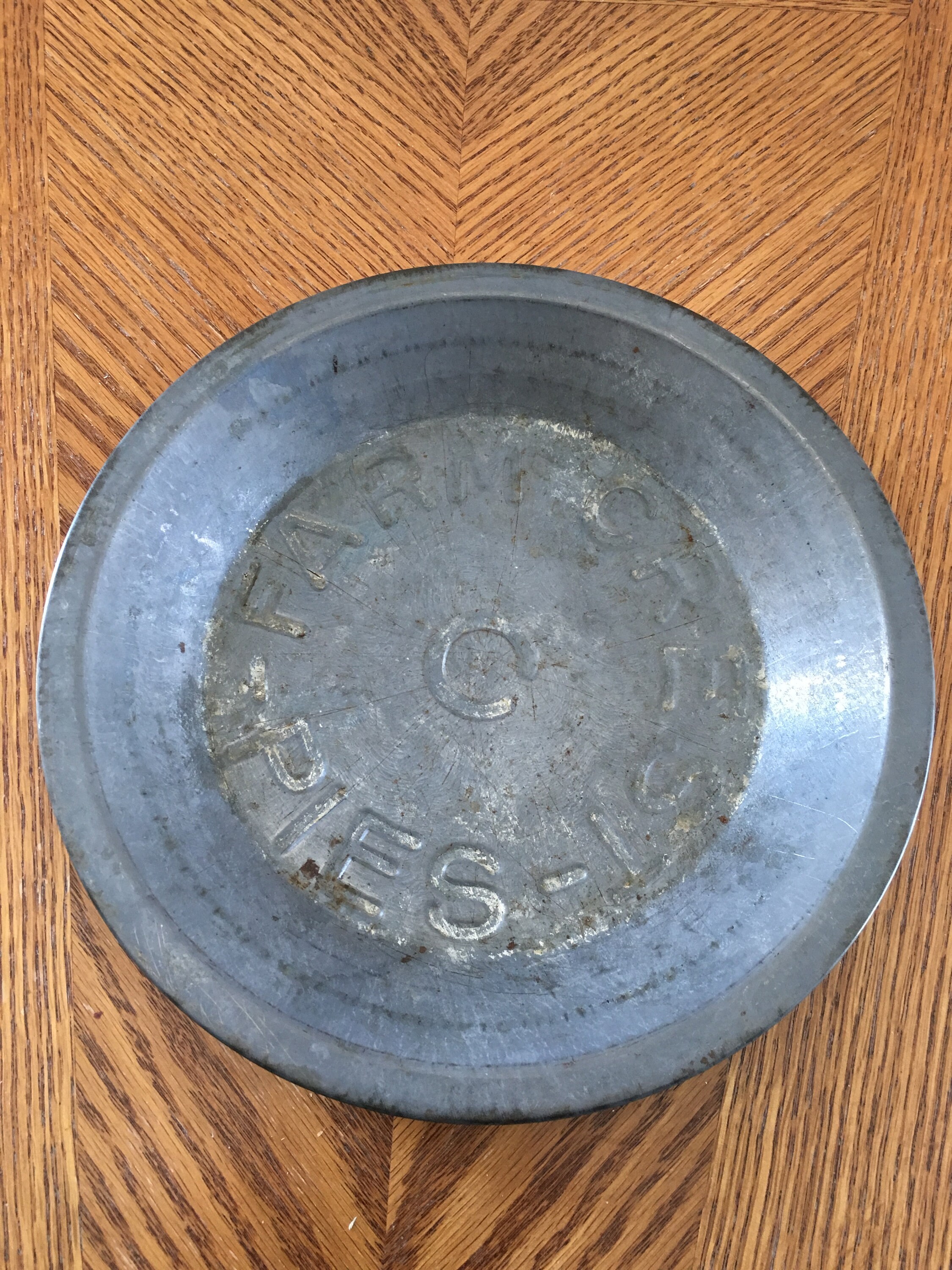 Vintage Farm Crest Pies pie tin