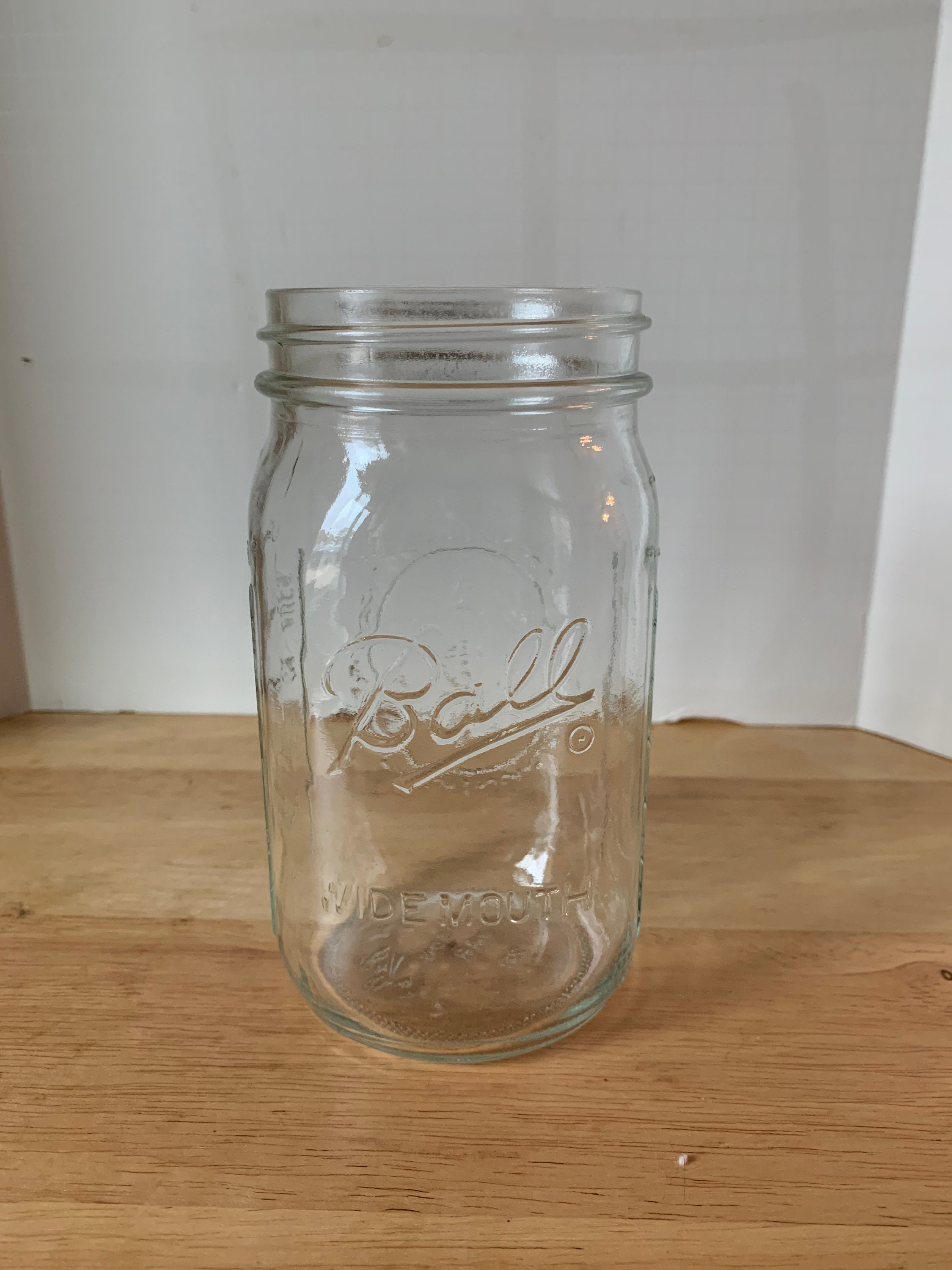 Vintage Ball Wide Mouth Clear 3 Cup 24 Ounce Mason Jar With Grape