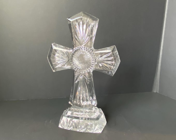Czech Republic Royal Limited 24% Full Lead Crystal 9 3/4" Vintage  Crystal Cross