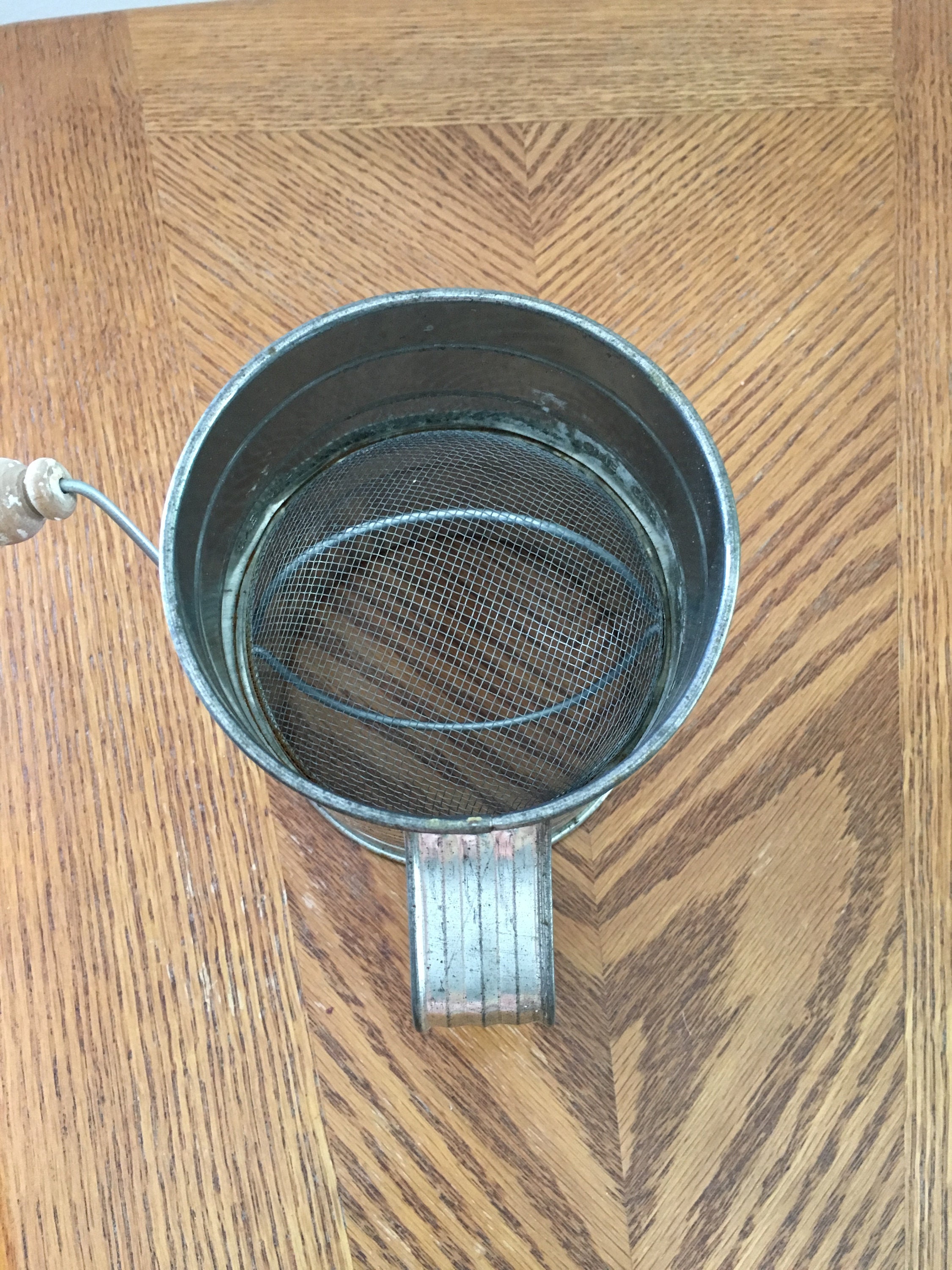 Vintage Good Cook 3 cup flour sifter